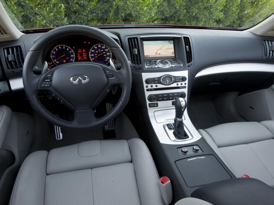  Infiniti G37 S 2008 года  (фото 2 из 6)